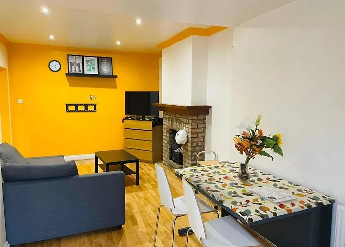 Serene Garden Retreat, 1 Bed Entire Flat