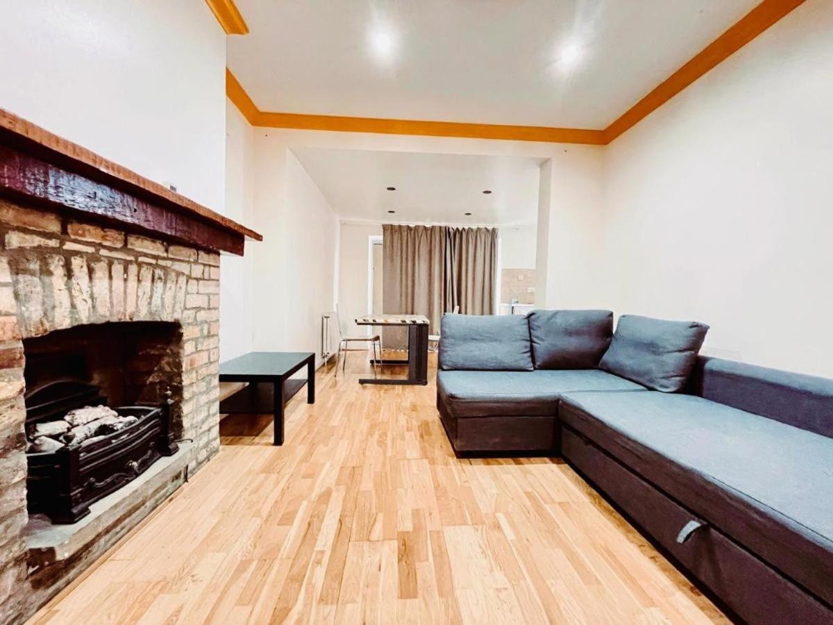 Serene Garden Retreat, 1 Bed Entire Flat Londra